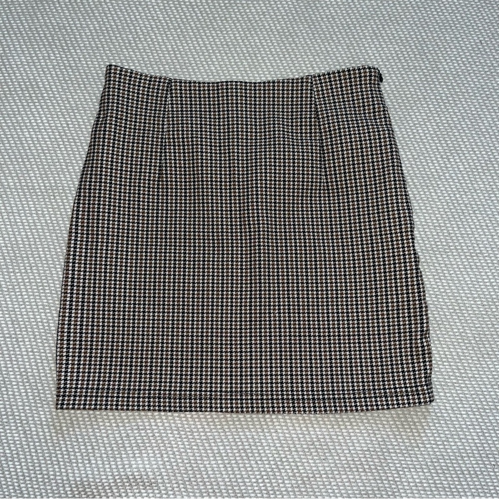 Sold - Picture 2 of 4